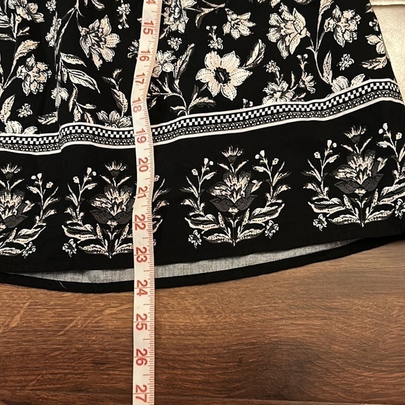 TIME and TRU Floral Long Sleeve Blouse size Large - Picture 9 of 10